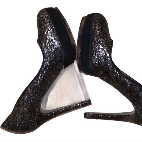 Vince Camuto Women Silver Glitter Heel Size 8B - Picture 8 of 8